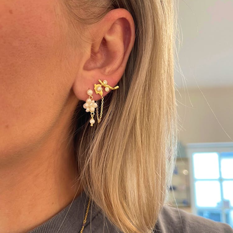 STINE A Jewelry Petit Cluster Berries Earring — Örhängen